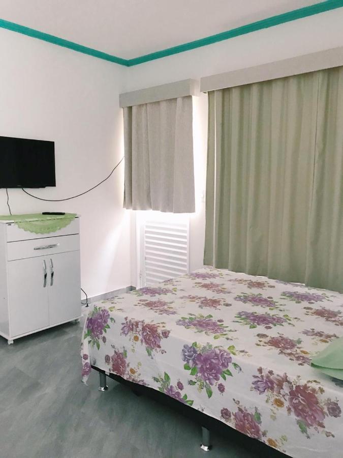 Suite Com Cozinha No Quintal Da Casa Кабо Фрио Екстериор снимка